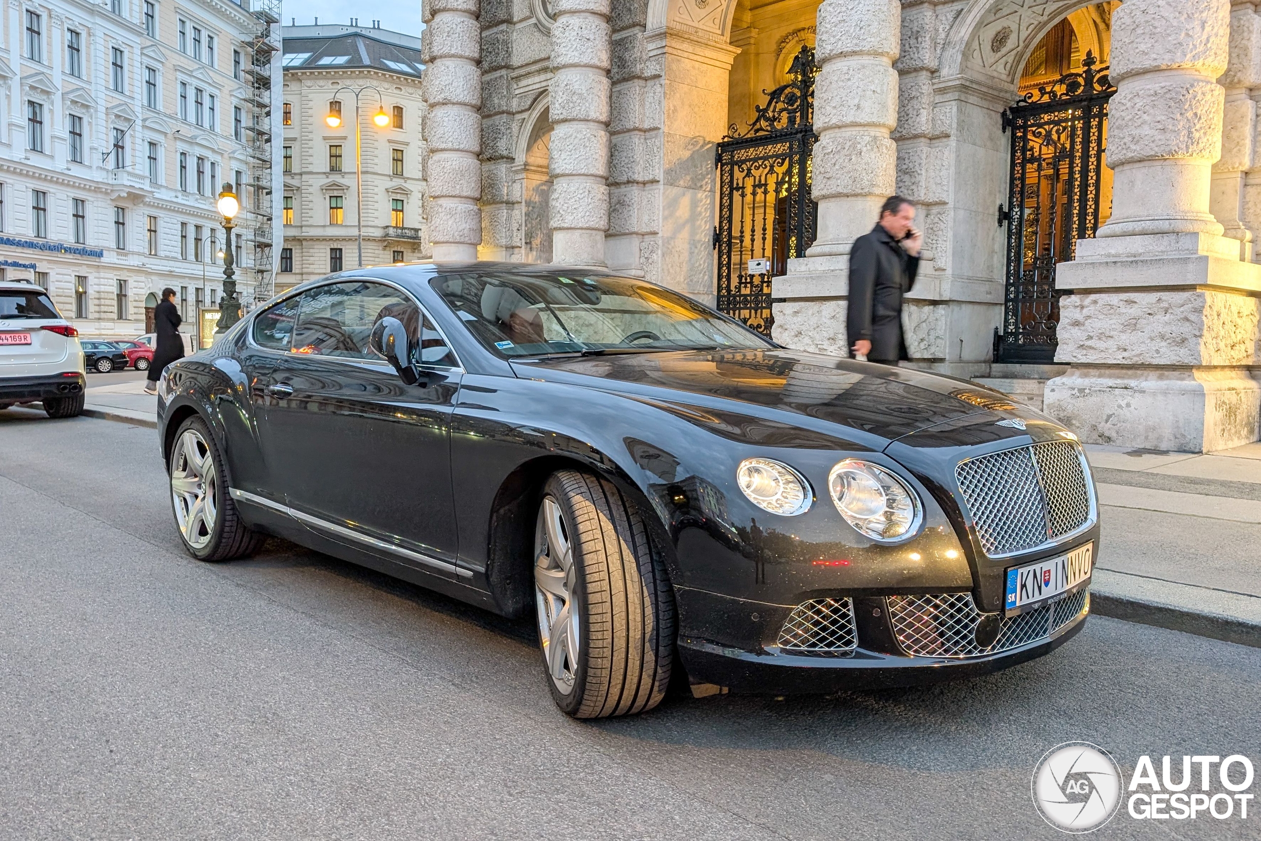 Bentley Continental GT 2012
