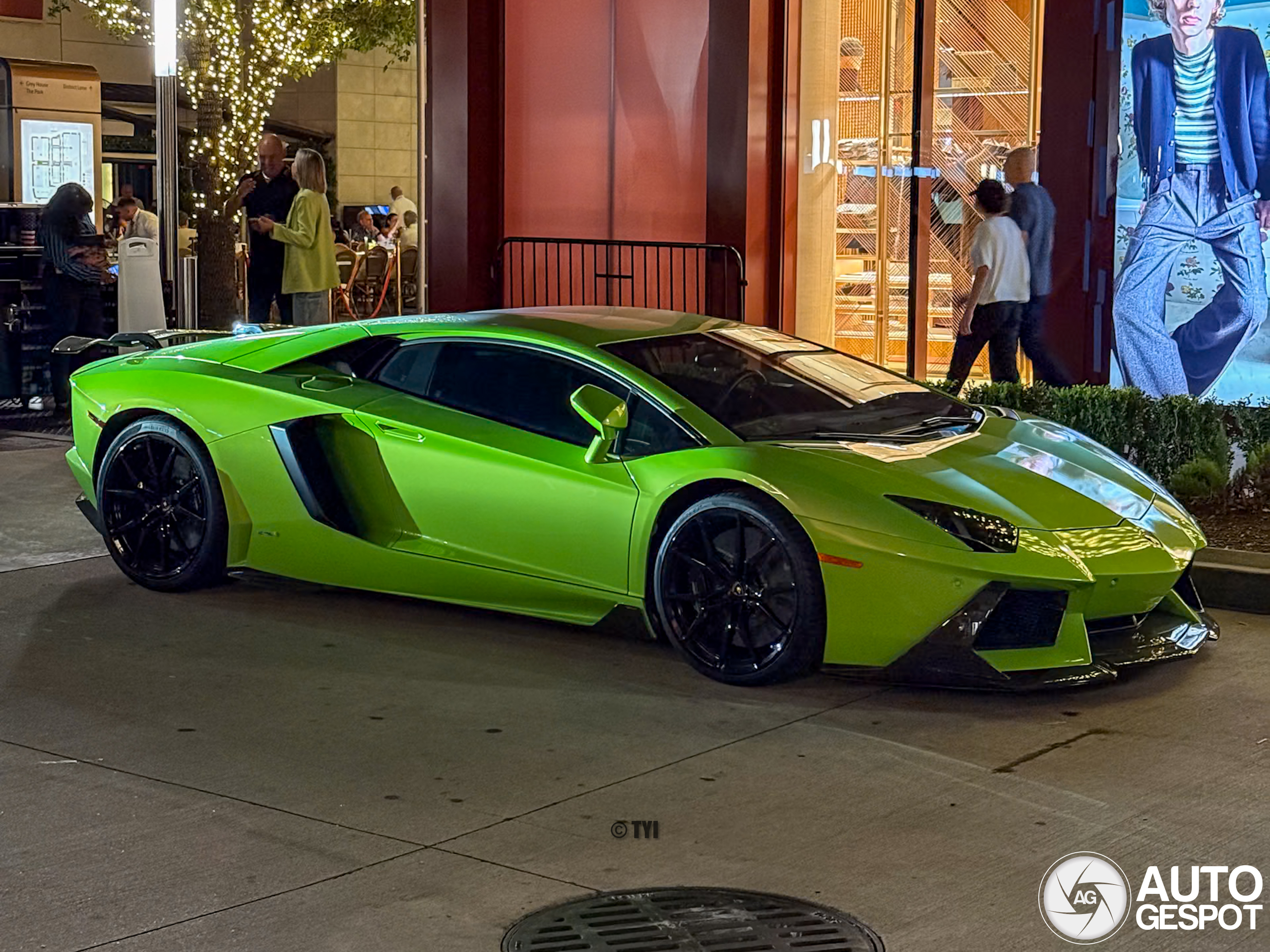 Lamborghini Aventador LP700-4 Vorsteiner Zaragoza - 02