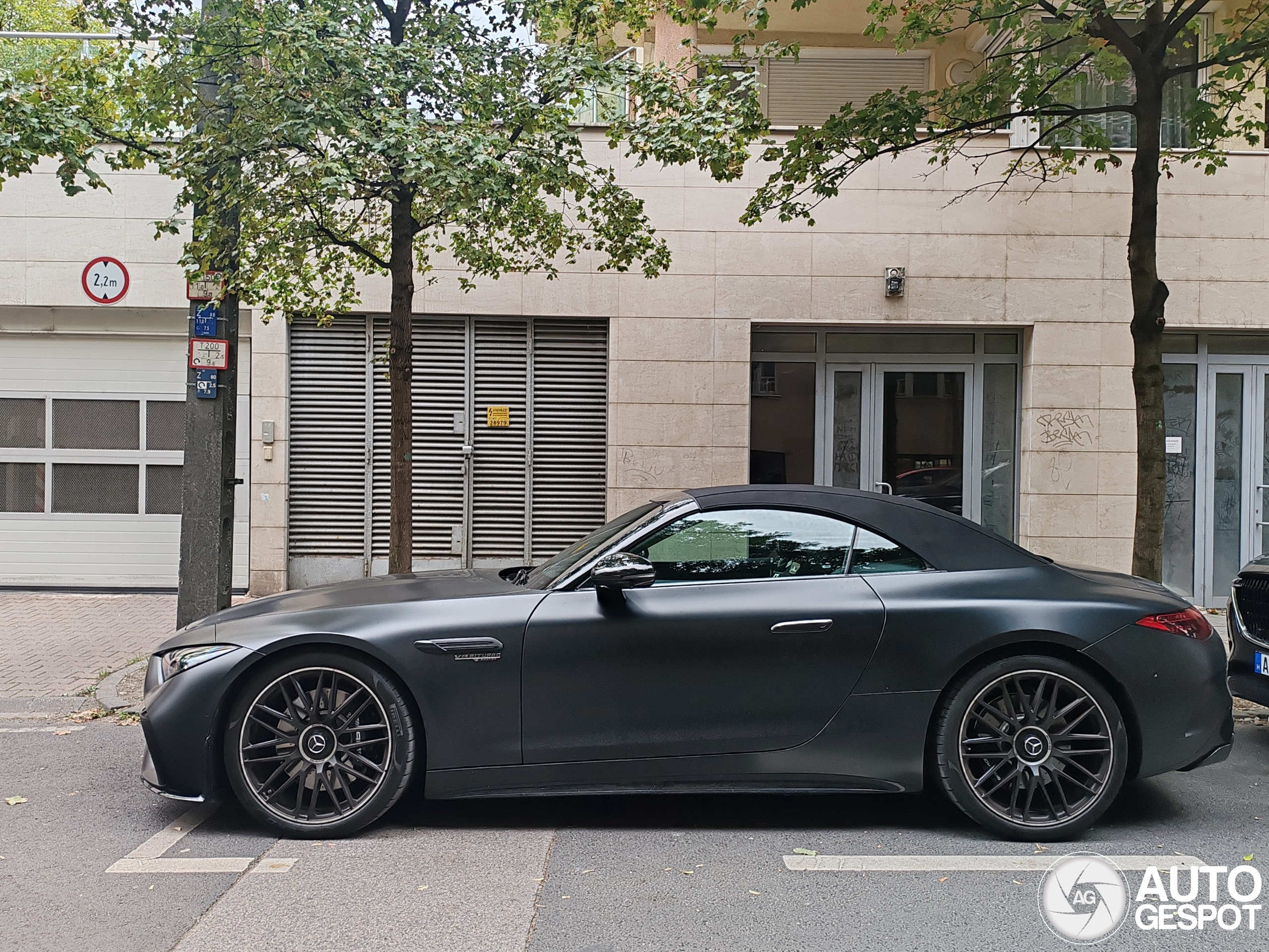 Mercedes-AMG SL 63 R232 - 02 October 2025 - Autogespot