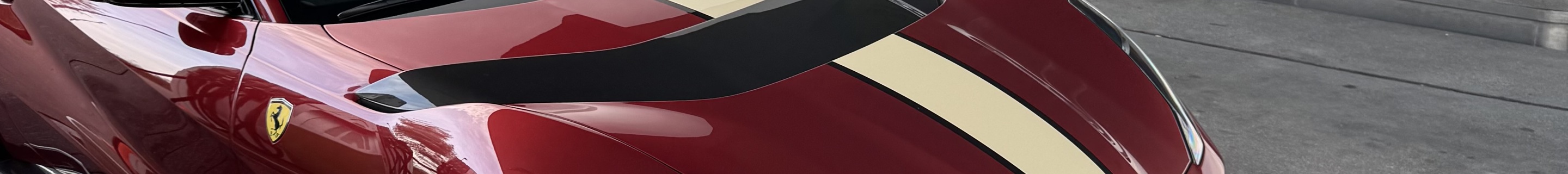 Ferrari 812 Competizione