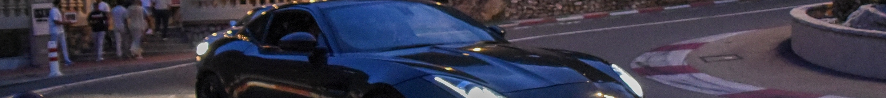 Jaguar F-TYPE S Coupé