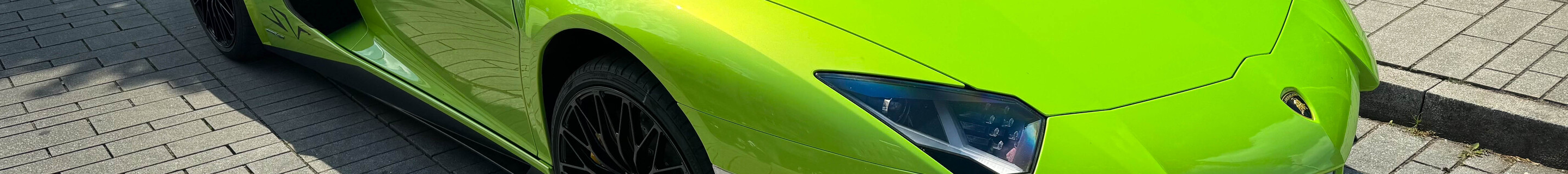 Lamborghini Aventador LP750-4 SuperVeloce Roadster