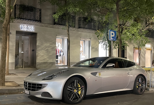 Ferrari FF