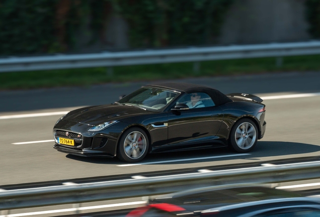 Jaguar F-TYPE S AWD Convertible