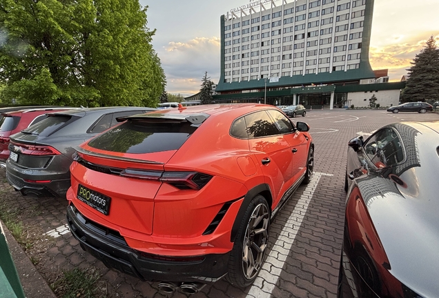 Lamborghini Urus Performante