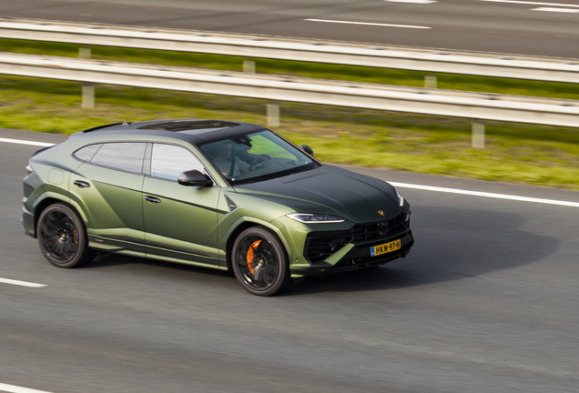 Lamborghini Urus SE