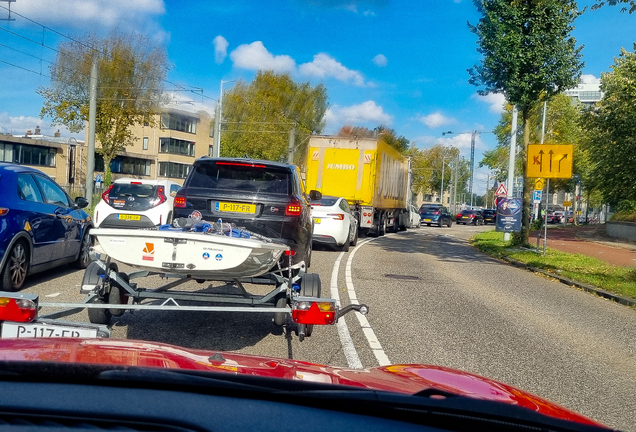 Land Rover Range Rover Sport SVR 2018 Carbon Edition