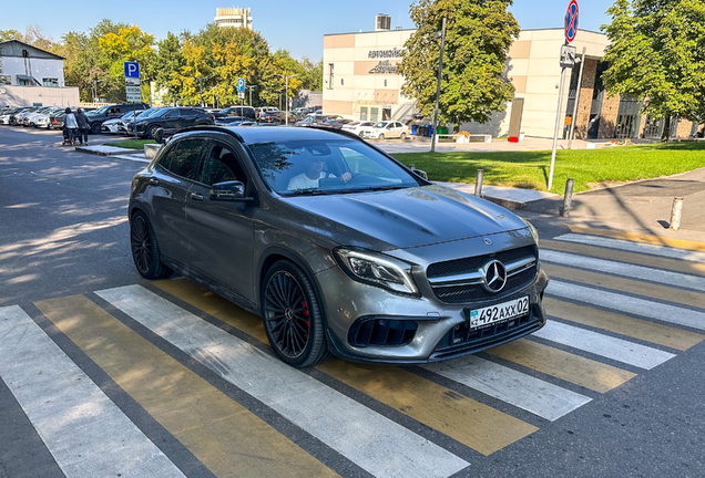 Mercedes-AMG GLA 45 X156 2017