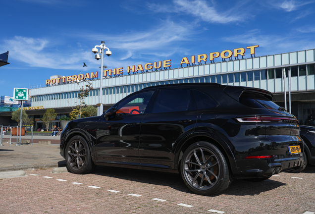 Porsche 9YA Cayenne Turbo E-Hybrid