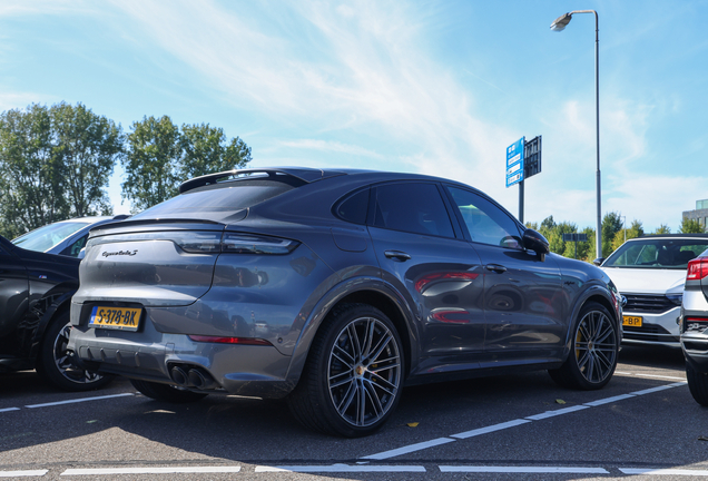 Porsche Cayenne Coupé Turbo S E-Hybrid