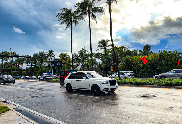 Rolls-Royce Cullinan Black Badge