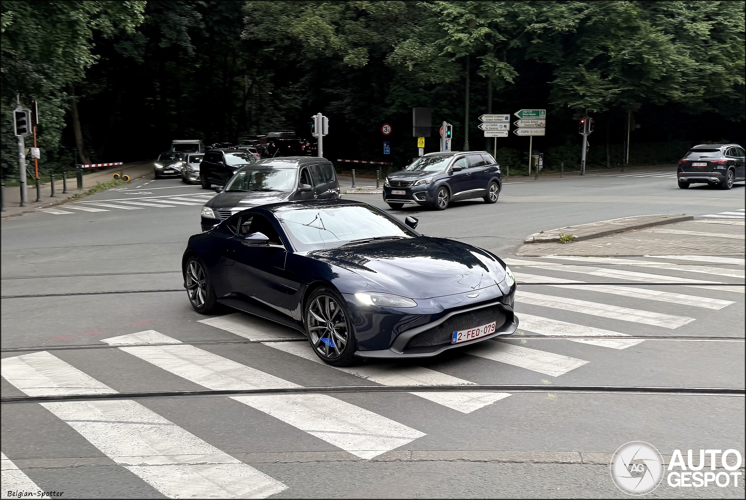 Aston Martin V8 Vantage 2018