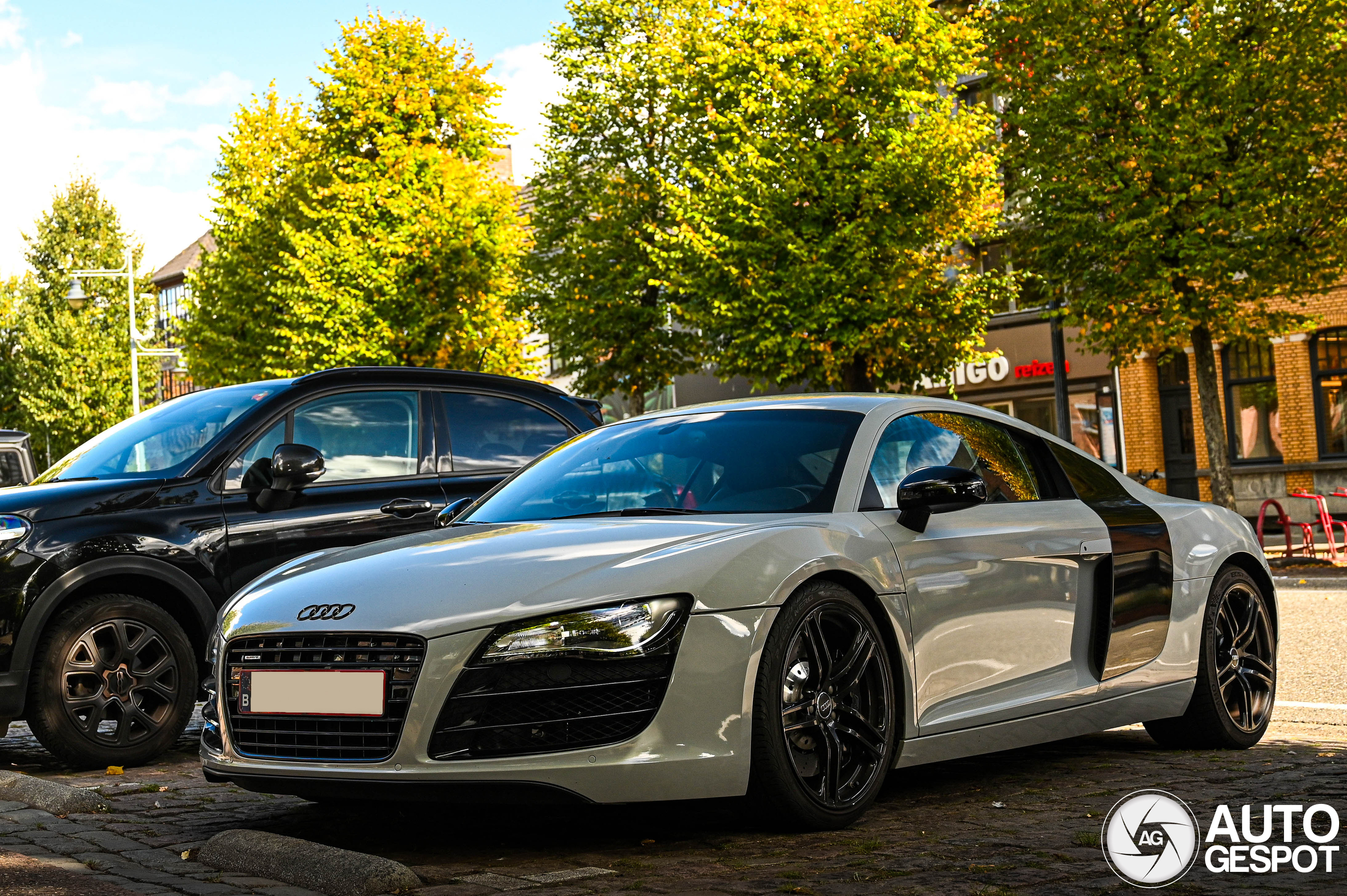 Audi R8