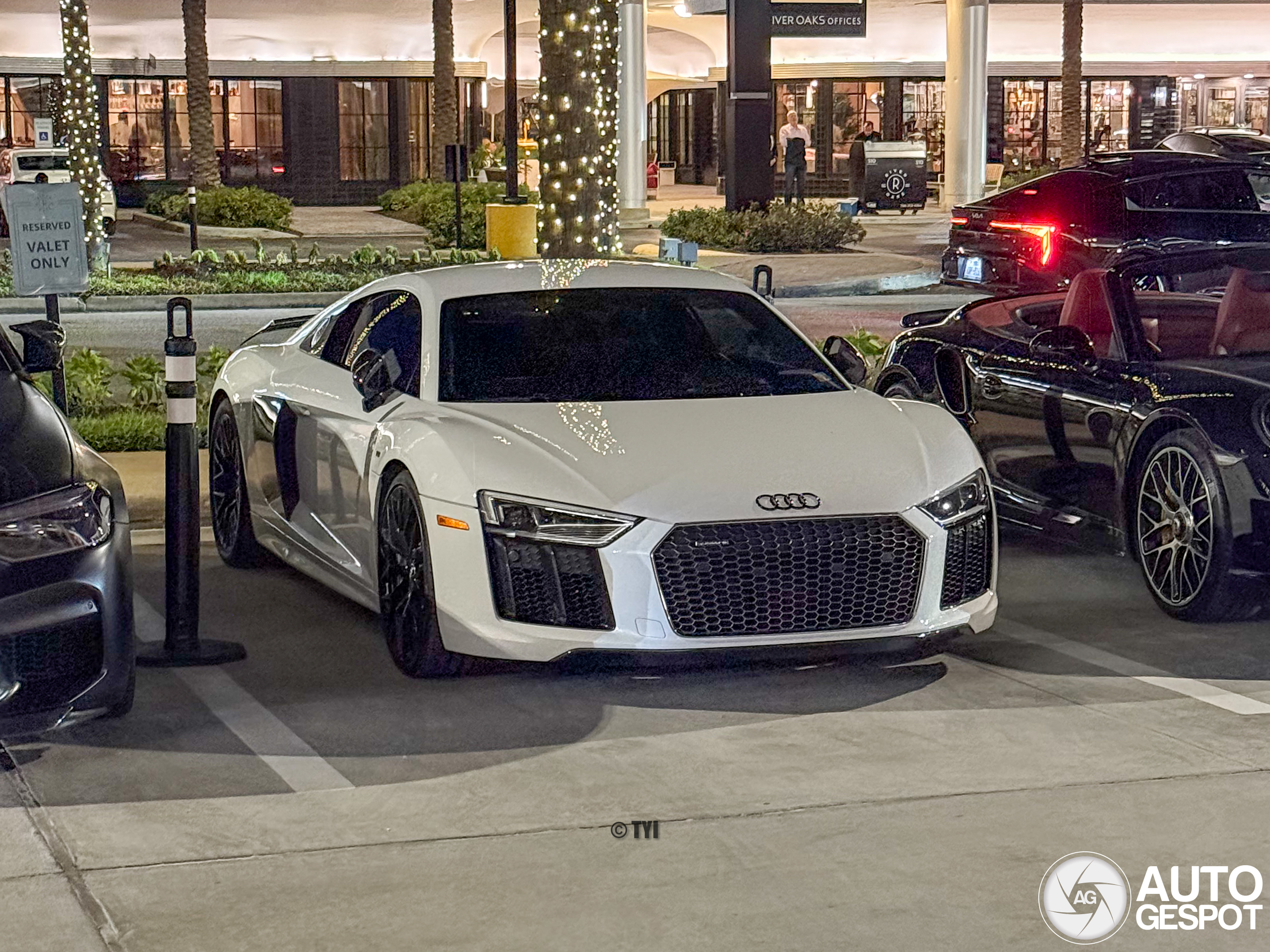 Audi R8 V10 Plus 2015