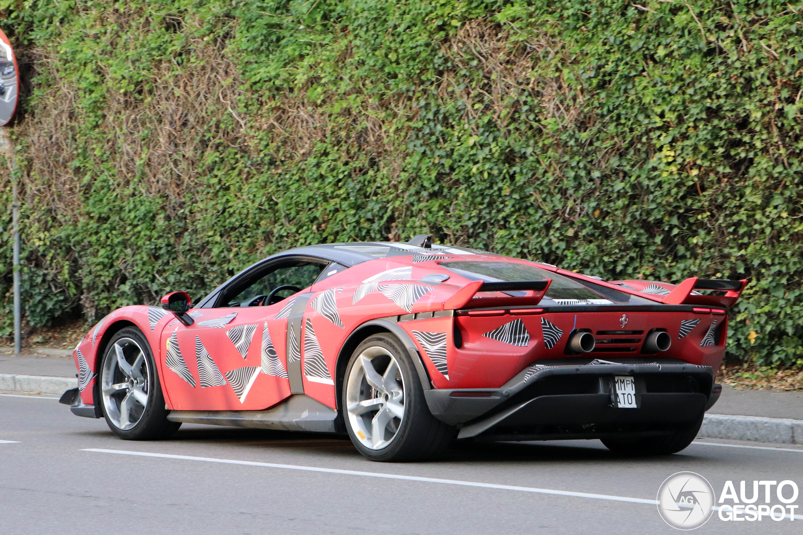 Dit is de Ferrari 849 Testarossa met Assetto Fiorano pakket!