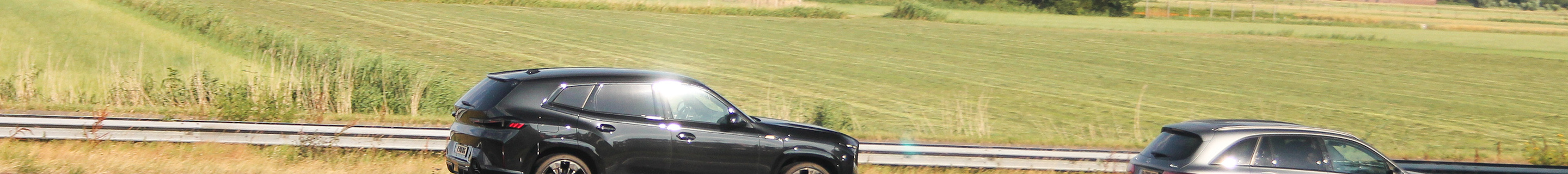 BMW XM G09