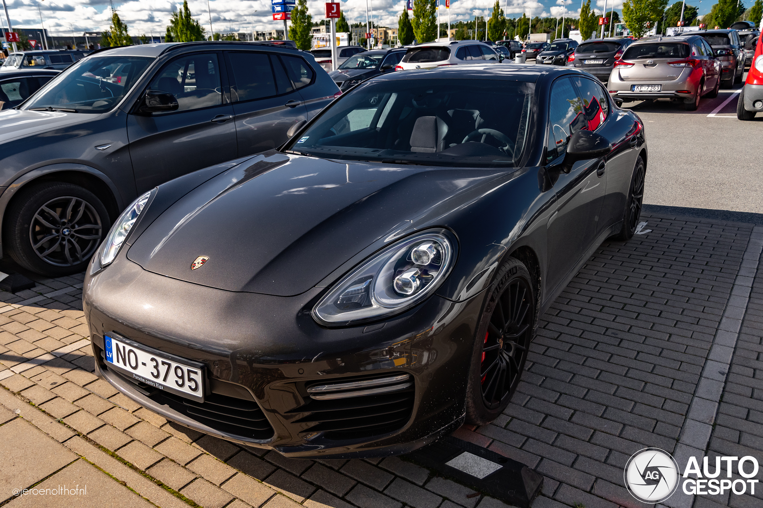 Porsche 970 Panamera GTS MkII