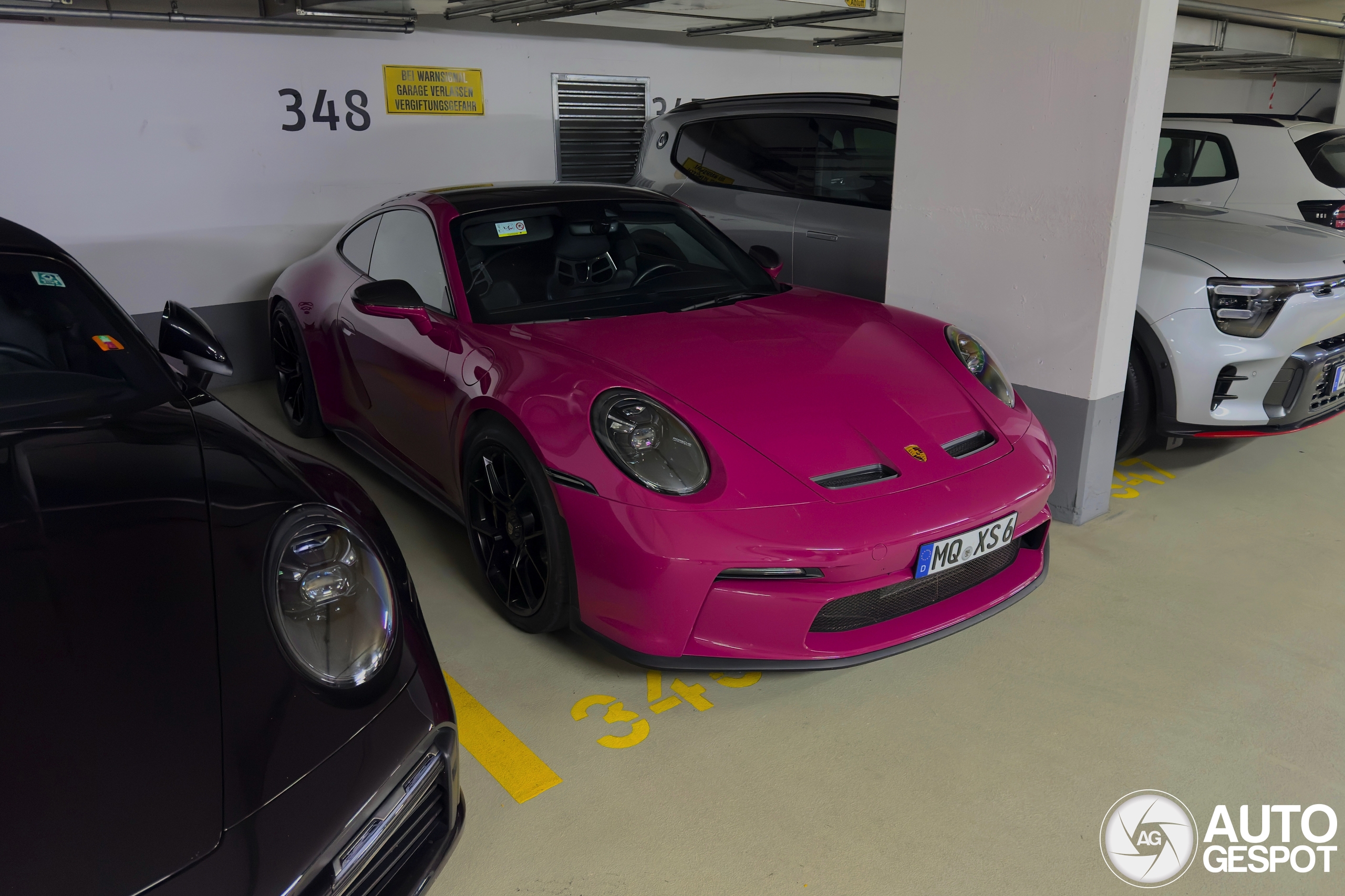 Porsche 992 GT3 Touring MkI