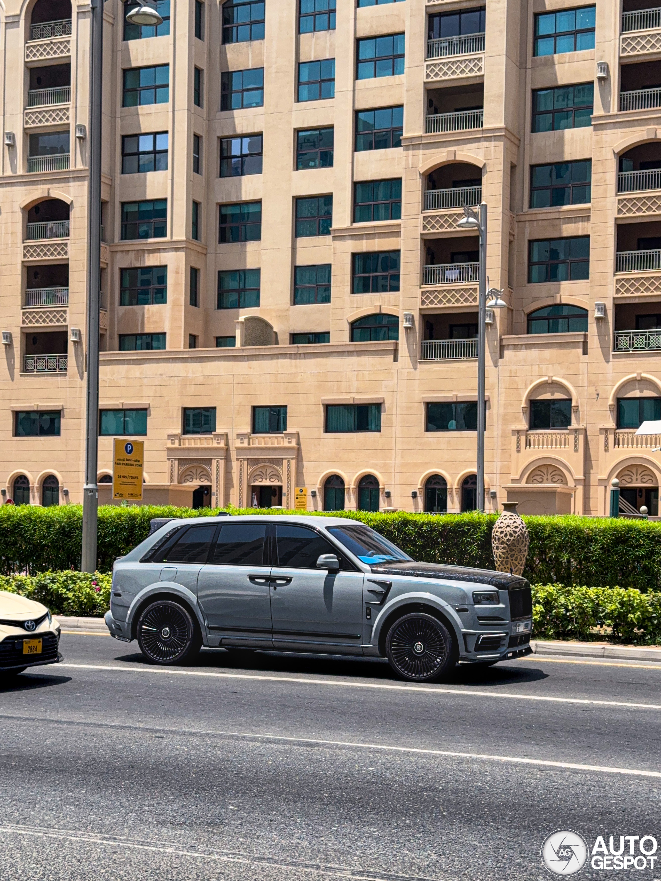 Rolls-Royce Cullinan Mansory Wide Body