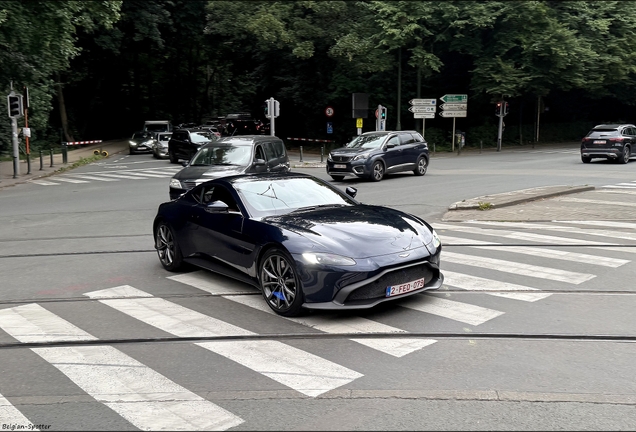 Aston Martin V8 Vantage 2018