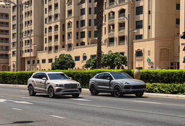 Bentley Bentayga Azure EWB 2024