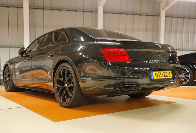 Bentley Flying Spur 2025 Black Edition