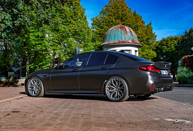 BMW M5 F90