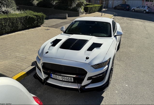 Ford Mustang GT 2015