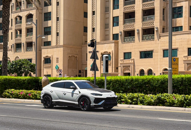 Lamborghini Urus Performante