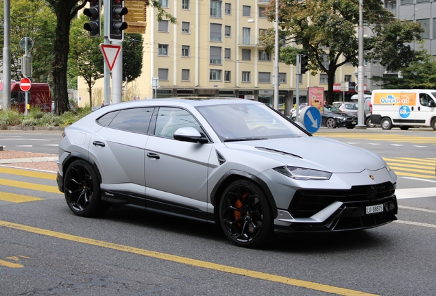 Lamborghini Urus Performante