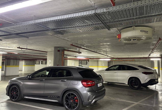 Mercedes-Benz GLA 45 AMG X156