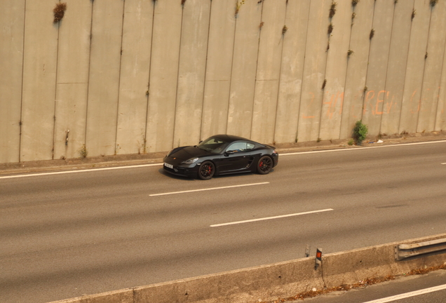 Porsche 718 Cayman GTS