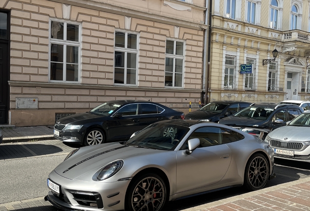 Porsche 992 Carrera 4S MkI