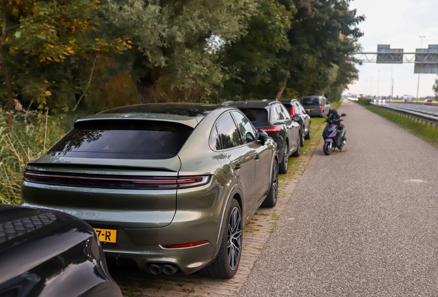 Porsche Cayenne Coupé Turbo E-Hybrid