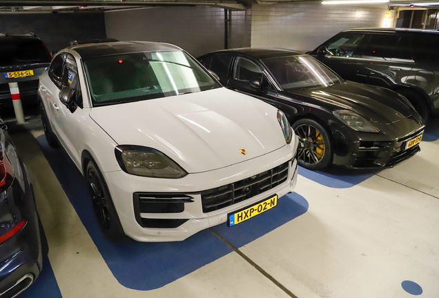 Porsche Cayenne Coupé Turbo E-Hybrid