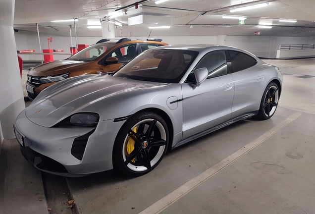 Porsche Taycan Turbo S MkI