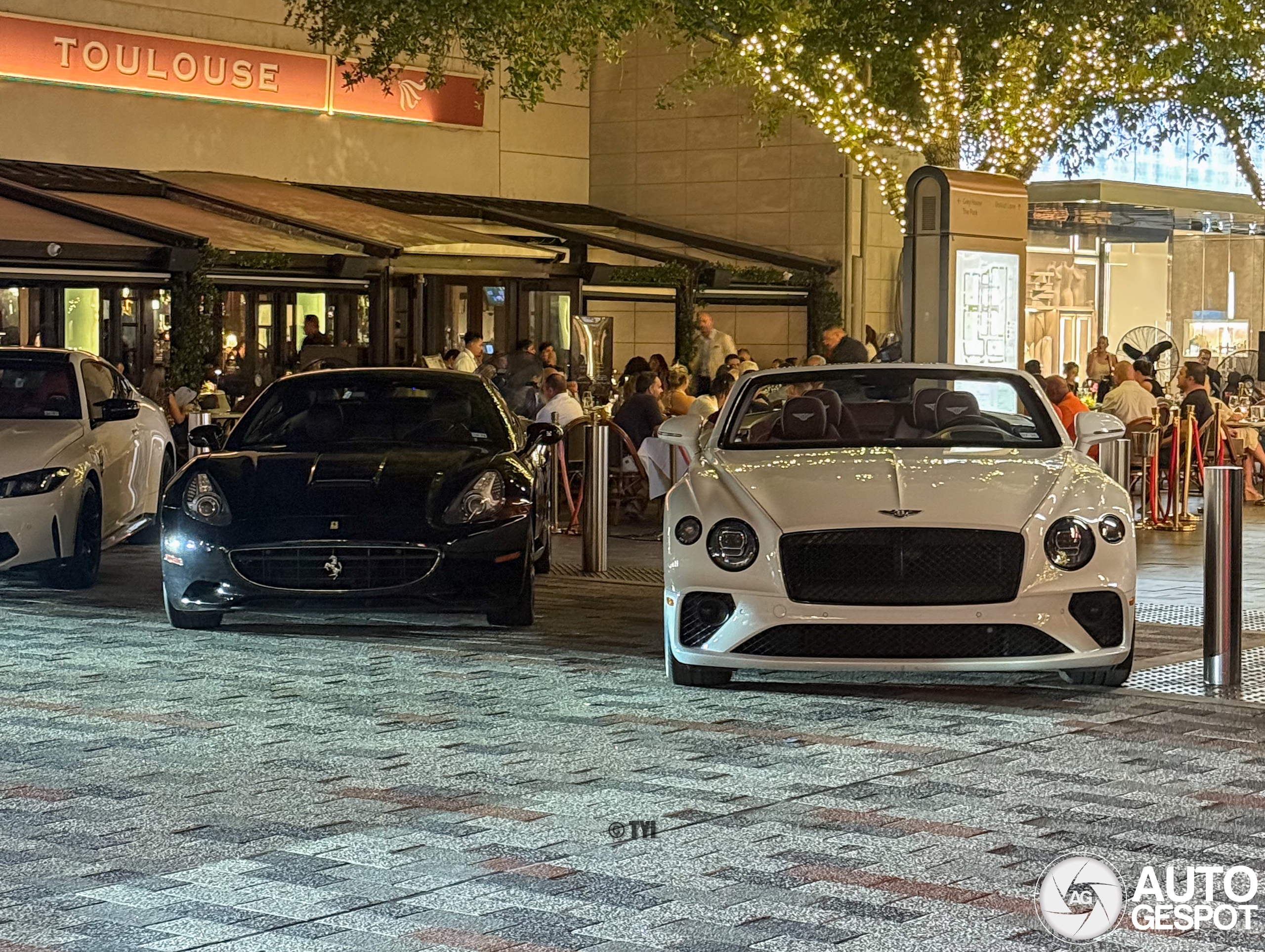Bentley Continental GTC V8 2020