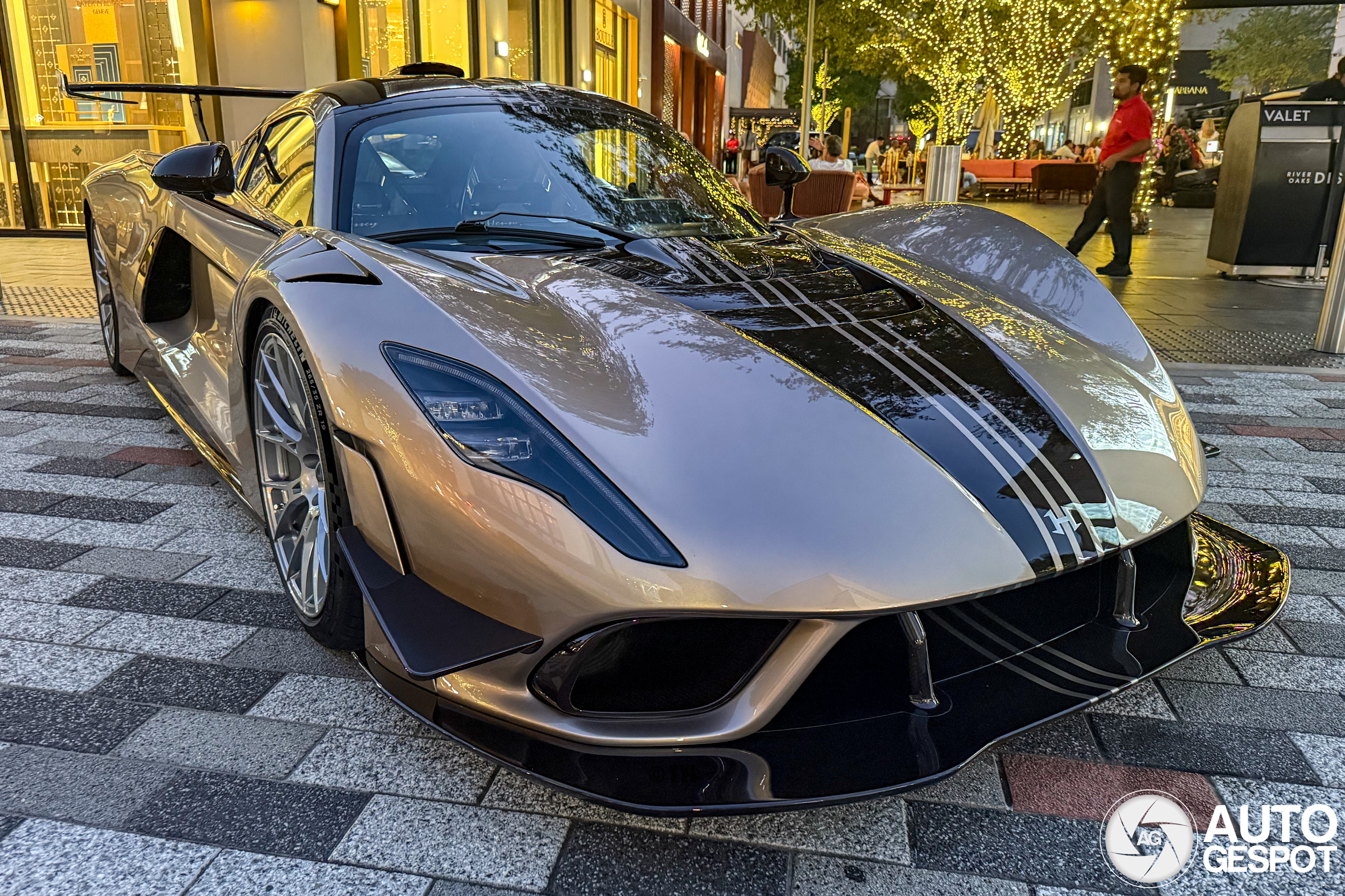 Speciaaltje gespot: van deze Hennessey Venom zijn er geen twee