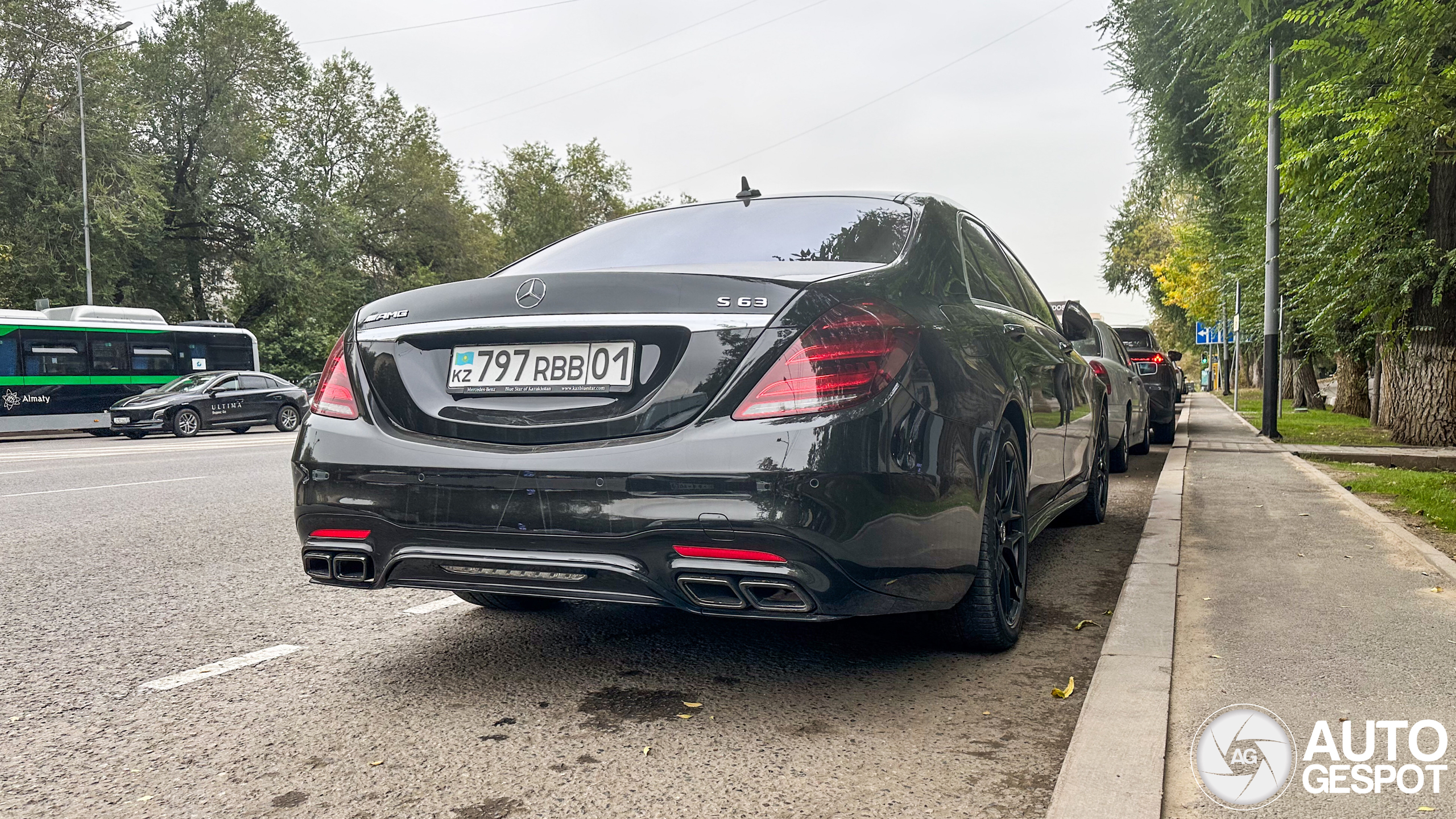 Mercedes-AMG S 63 V222 2017