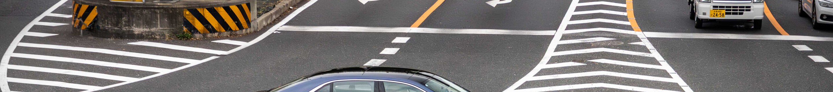 Bentley Flying Spur V8 2021