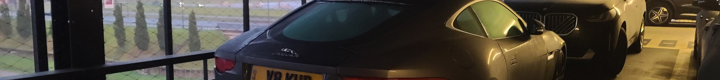 Jaguar F-TYPE R AWD Coupé