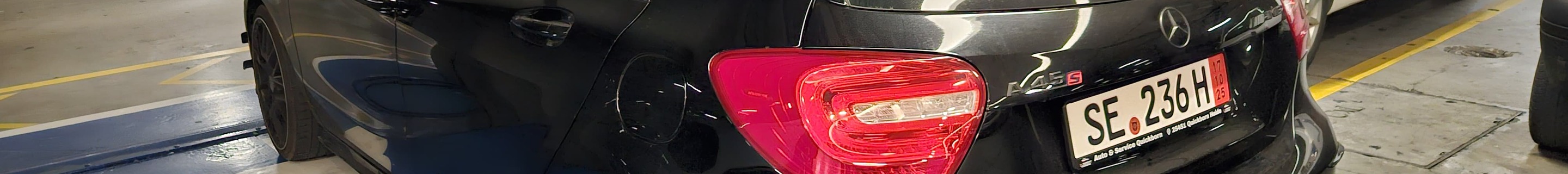 Mercedes-Benz A 45 AMG