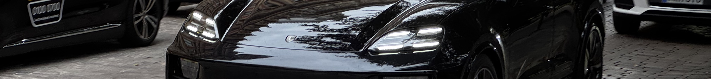 Porsche Macan EV Turbo