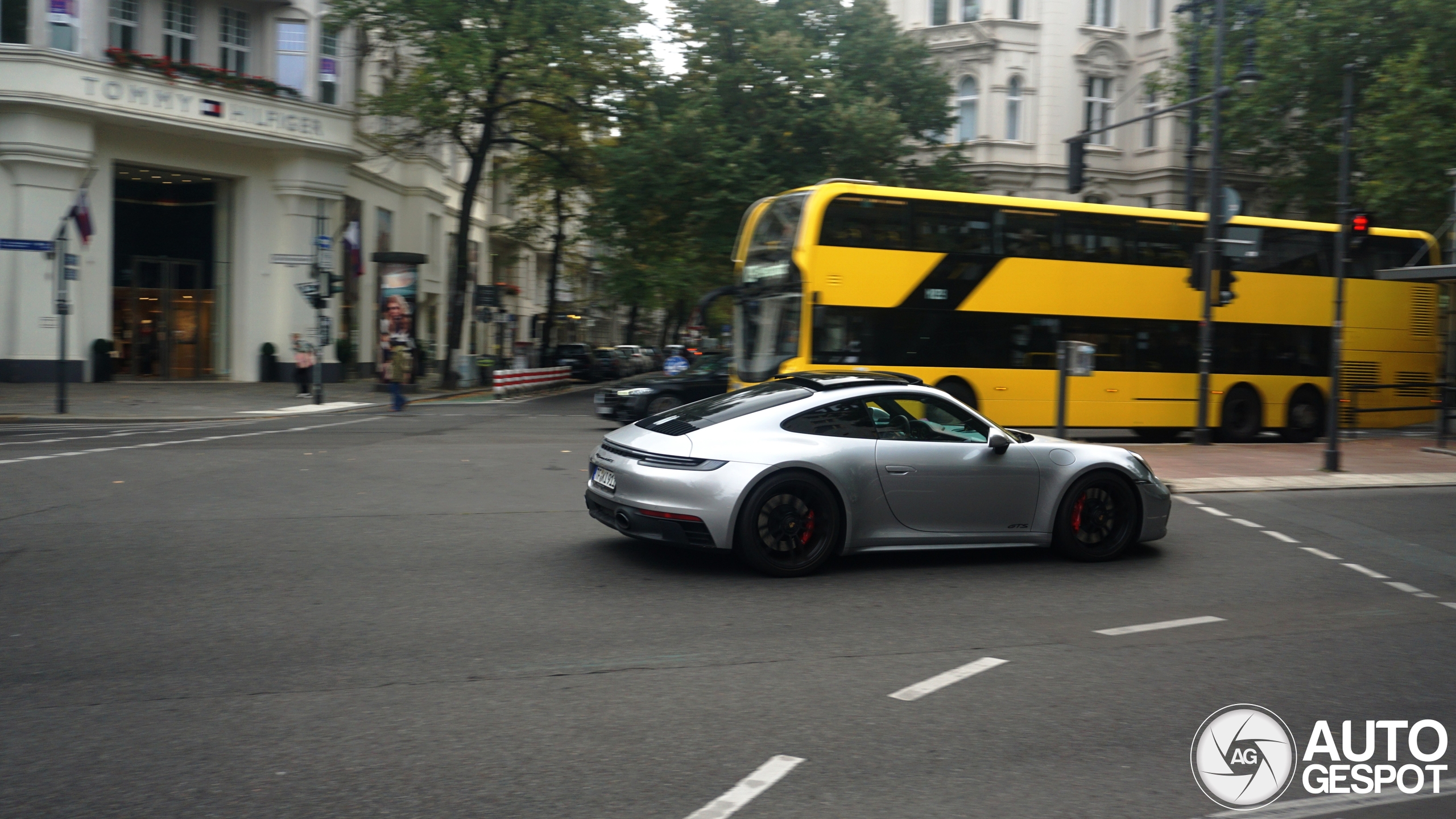 Porsche 992 Carrera 4 GTS MkI