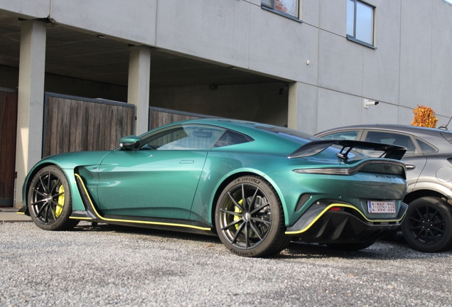 Aston Martin V12 Vantage 2023
