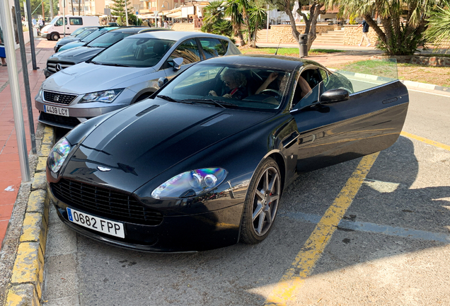 Aston Martin V8 Vantage