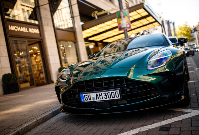 Aston Martin Vantage 2024