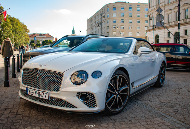 Bentley Continental GTC V8 Azure