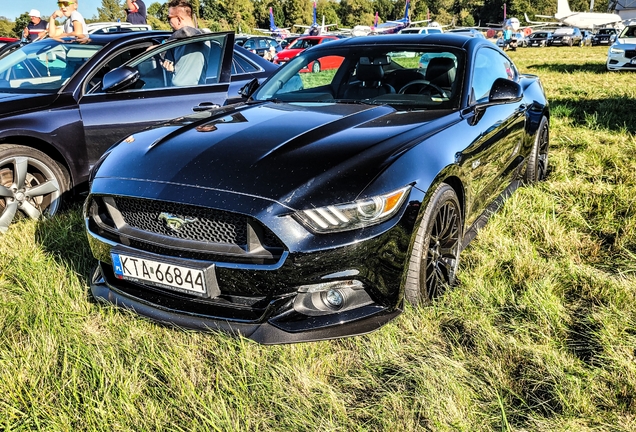 Ford Mustang GT 2015
