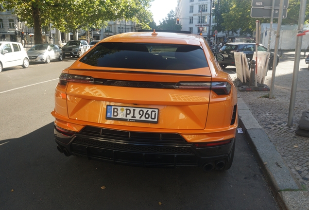 Lamborghini Urus S
